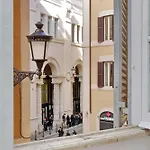 Amazing By The Pantheon 아파트